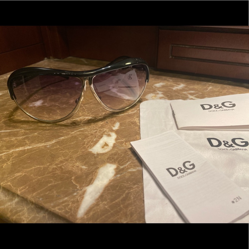 D&G Aviator Sunglasses